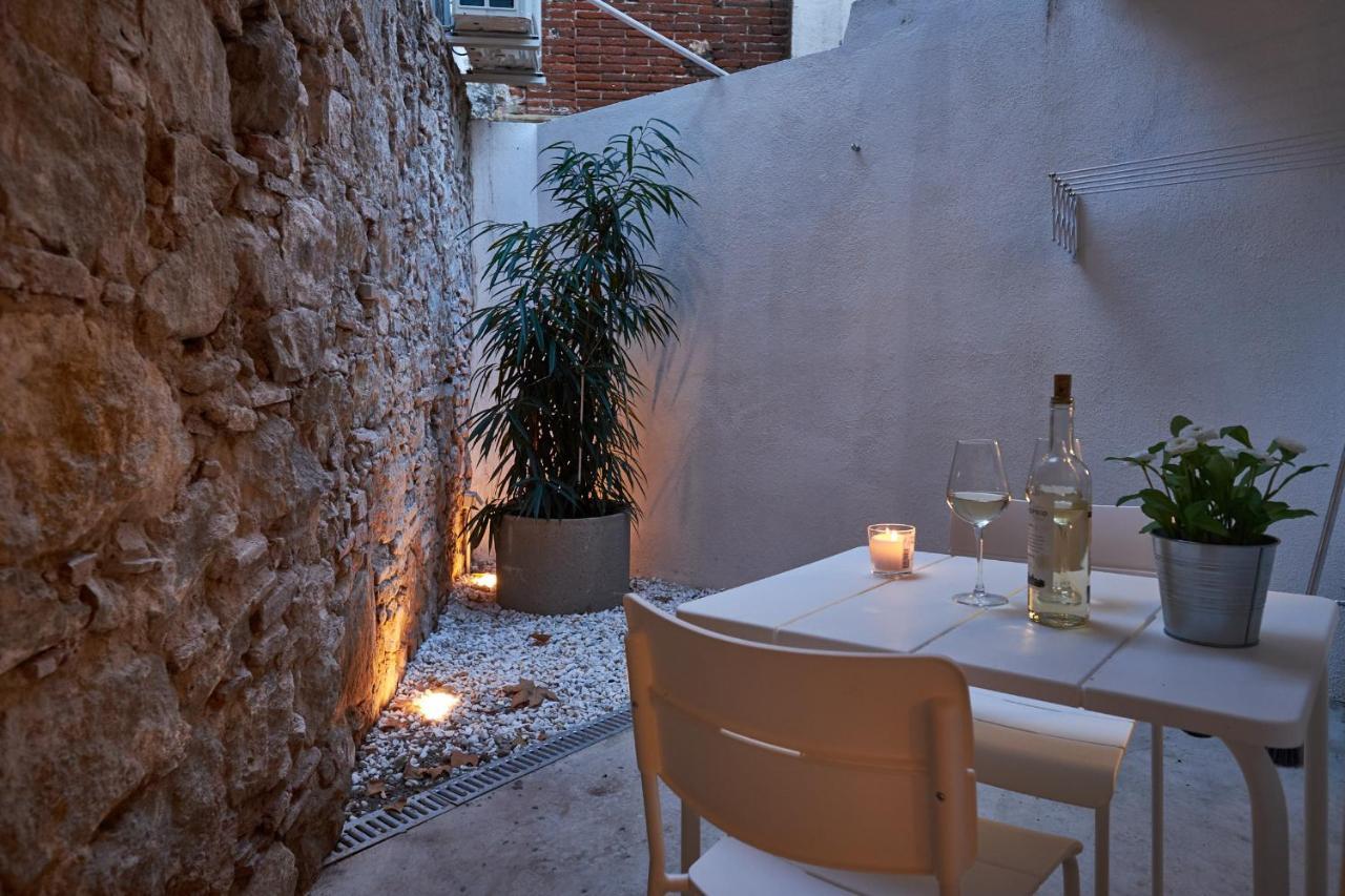 Appartamento Luxury 1br With Patio Near The Barcellona