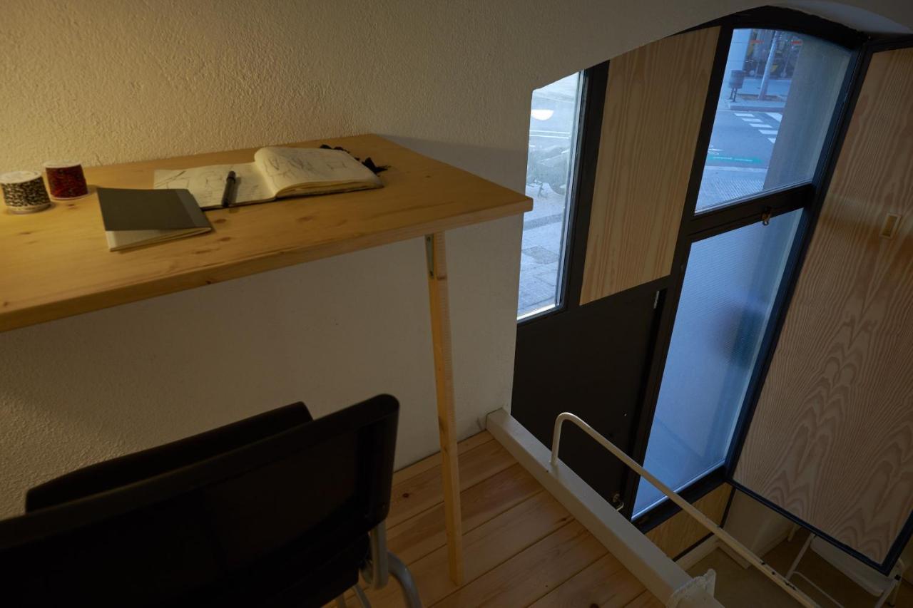 Luxury 1br With Patio Near The Appartamento Barcellona